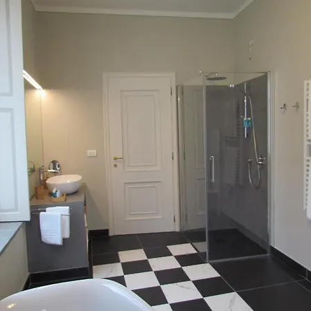 L'approdo Di Sant'agostino 4* Como